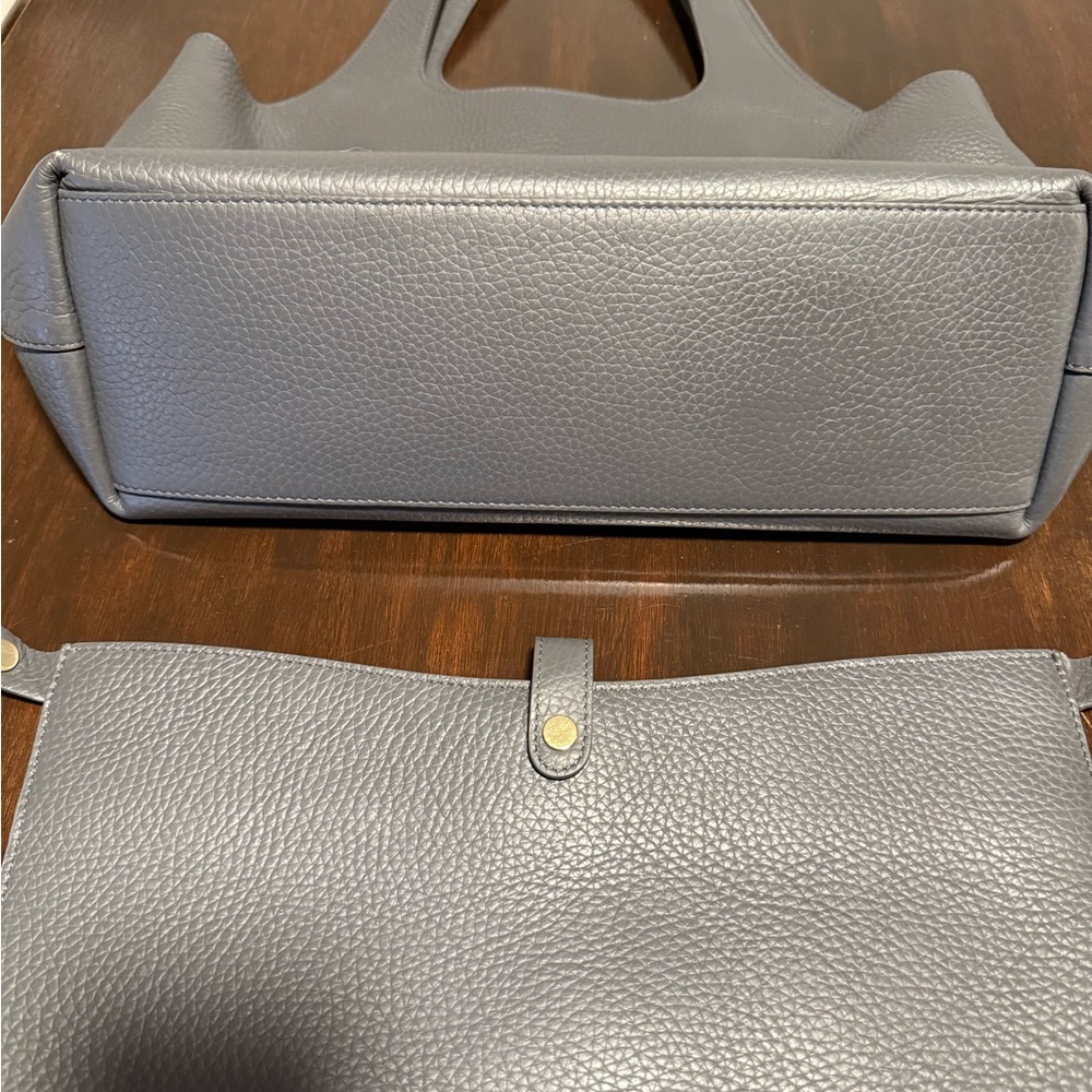 Cuyana Dark Gray Leather Tote - Picture 9 of 15